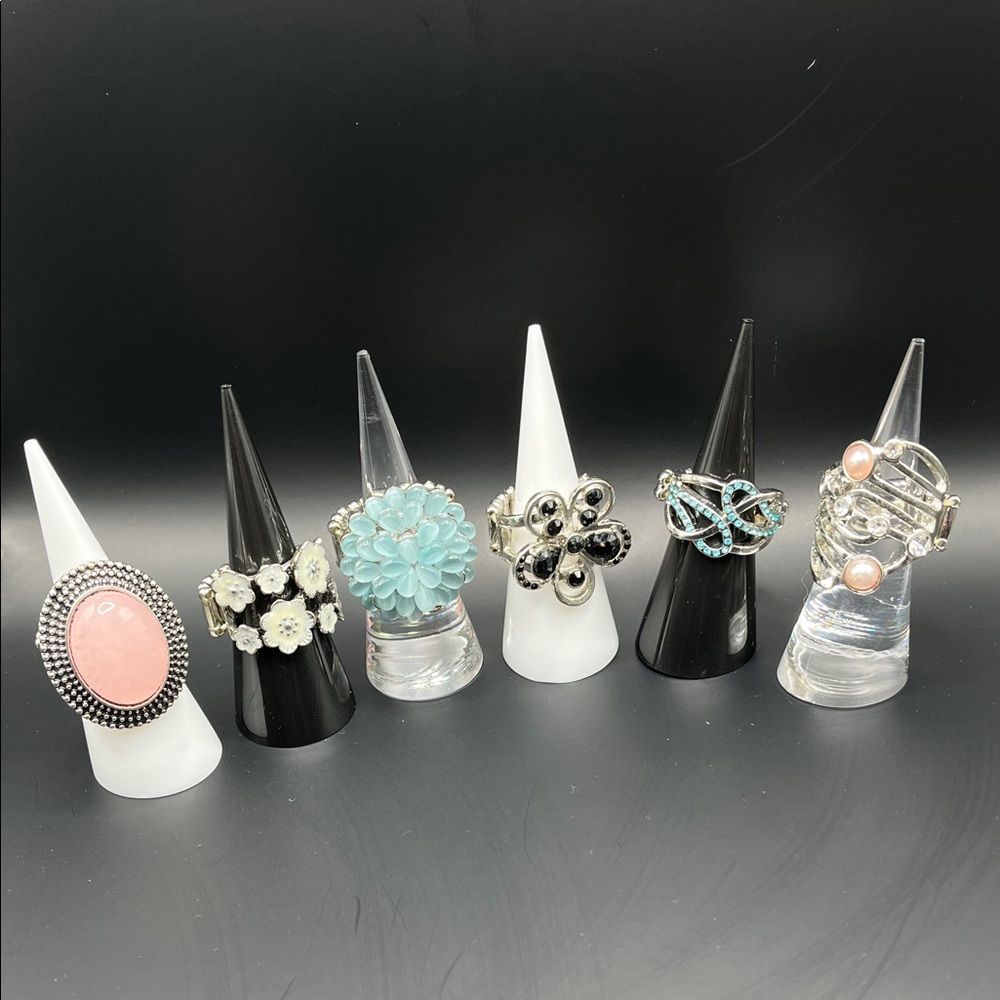 6 Stretchy Assorted Women's Fashion Rings in Pink, White, Aqua, Black